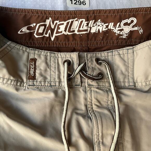O’Neill Men’s Swimming Trunks size 34, Beige & Gray, Zipped Hidden Pocket - Picture 6 of 10